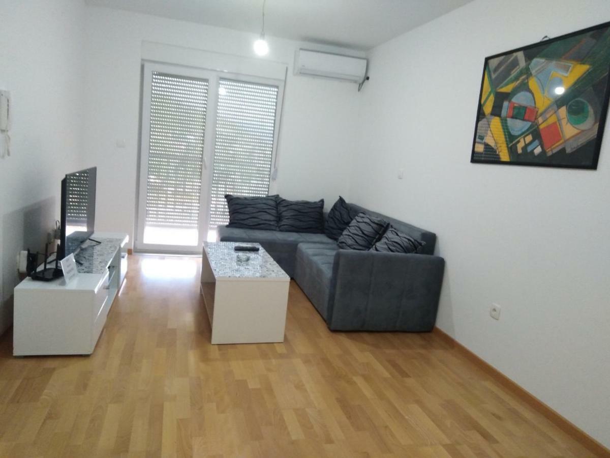 Comfort Apartment Niksic ภายนอก รูปภาพ